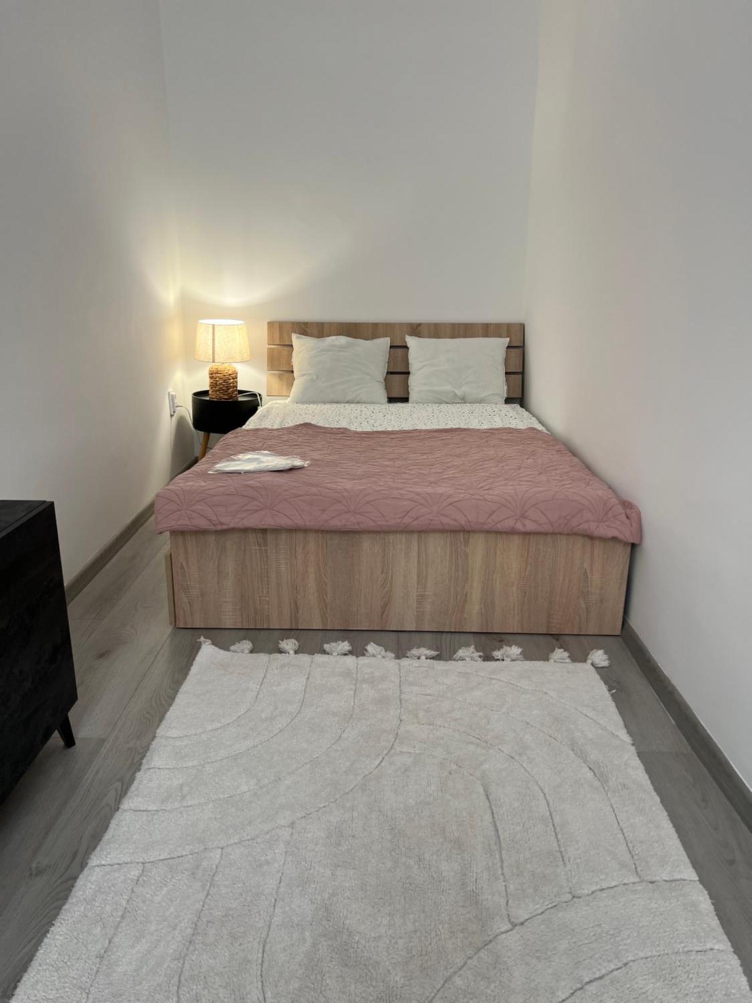 La Strada Central Apartament Oradea Bagian luar foto